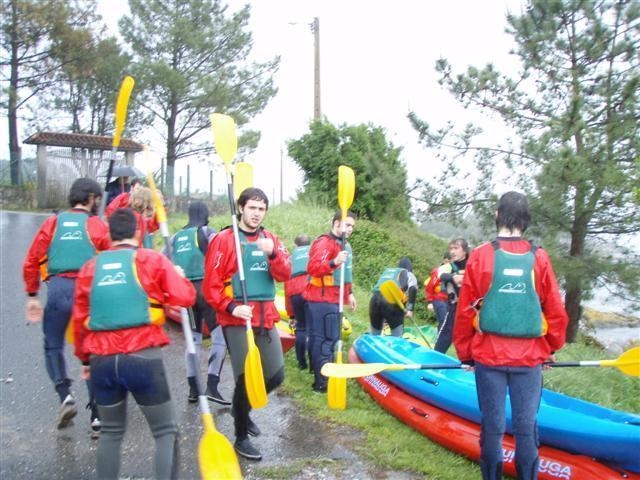 Piraguas en galicia.JPG